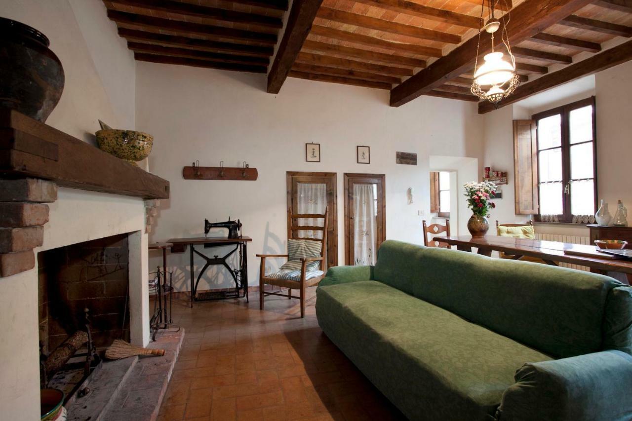 Casa Corradini Apartment Sarteano Bagian luar foto